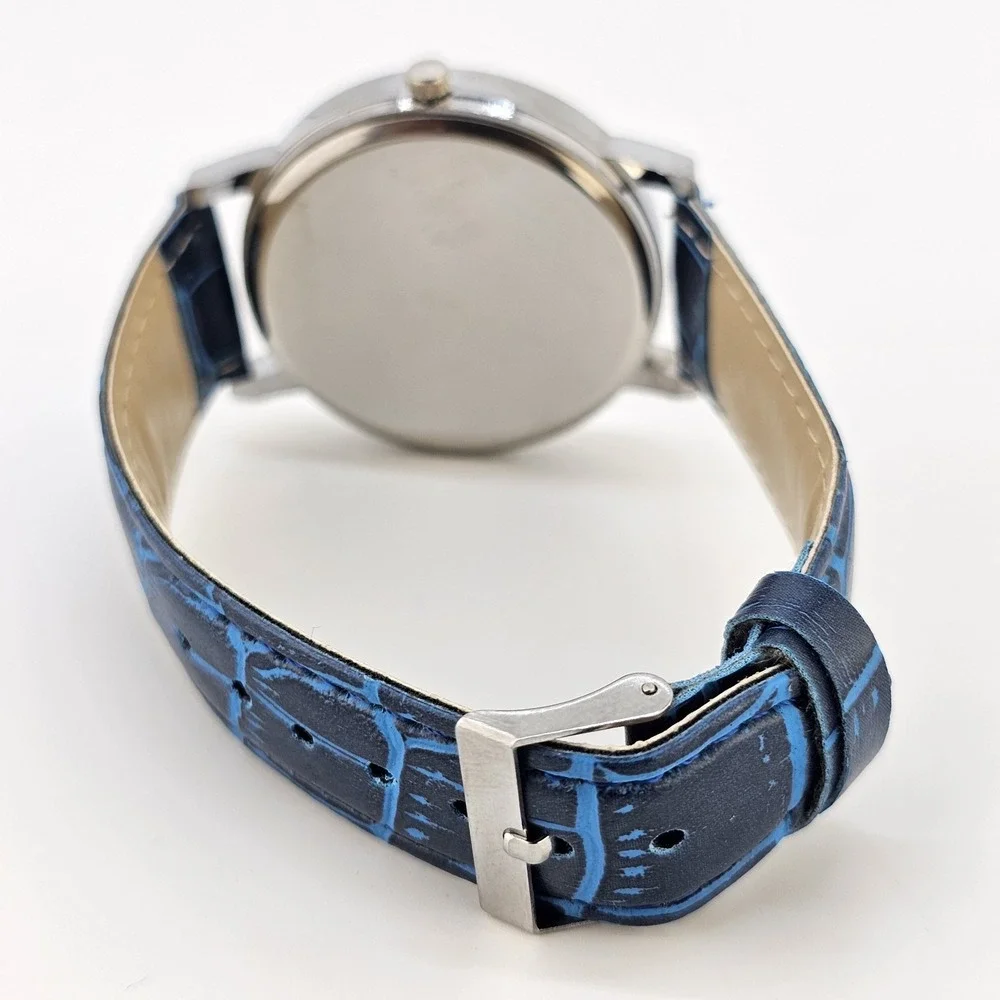 Men's Analog Easy Read Watch 40MM White Dial Blue Faux Leather Bands New Battery